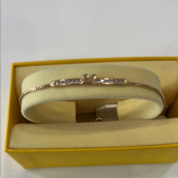 SWAROVSKI SIGNATURE SLIM GOLD Elegant Bracelet with Crystal Accent SLIDER ADJUST - Picture 3 of 4